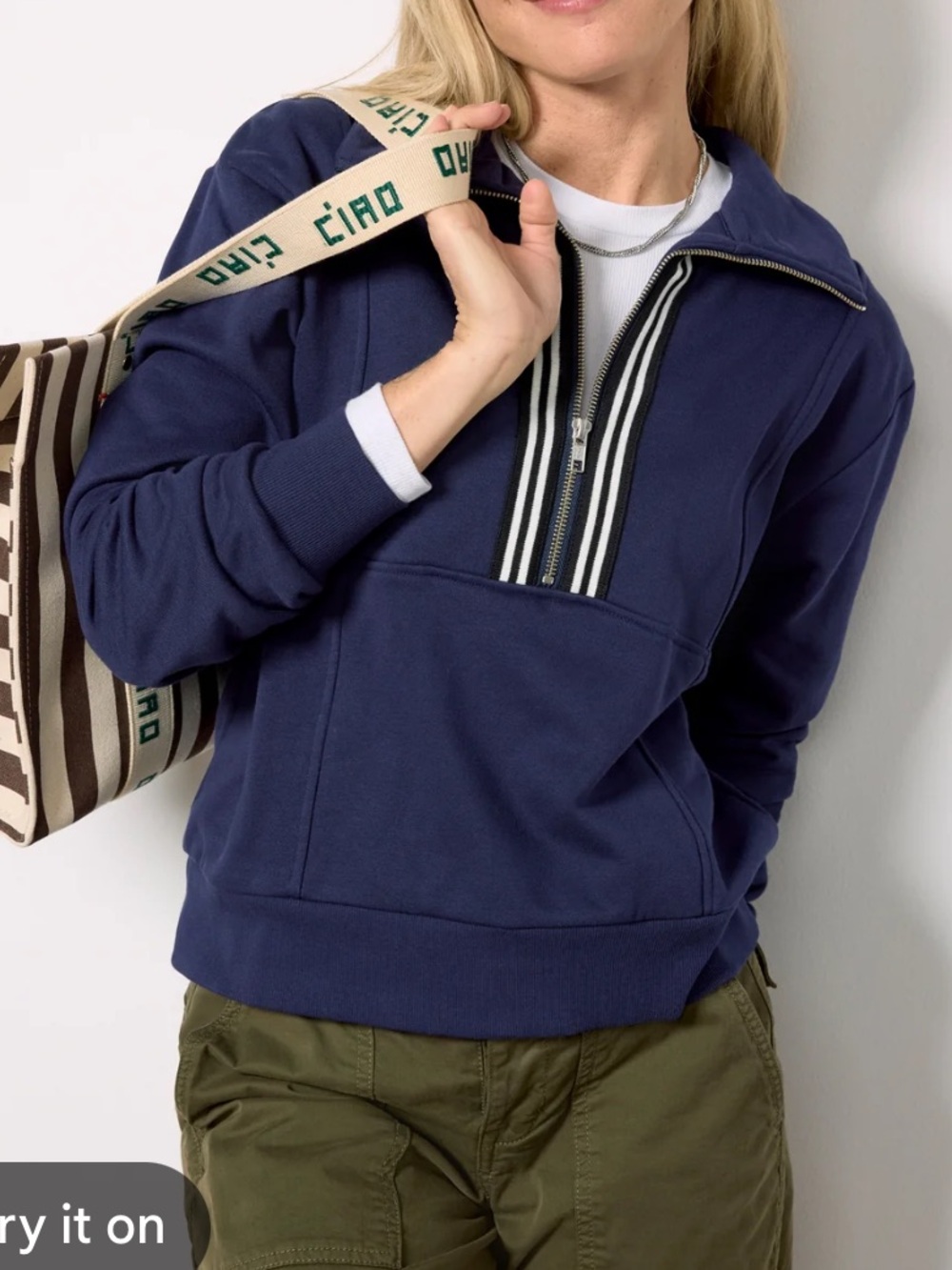 Evereve Chelsea half zip sweatshirt